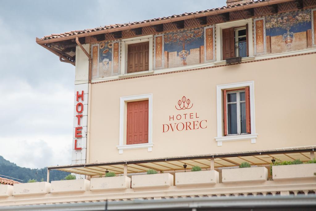 Hotel Dvorec Tolmin Exterior foto